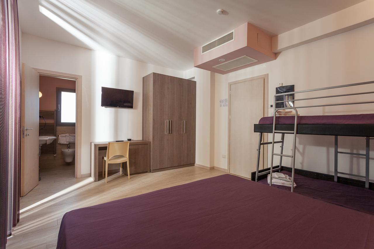Hotel Gioia Rimini Exterior photo