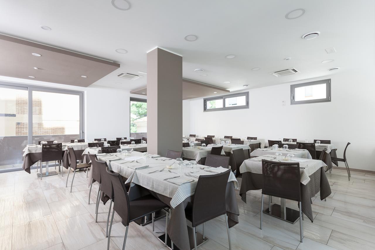 Hotel Gioia Rimini Exterior photo
