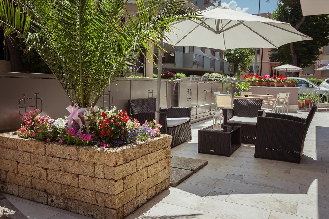 Hotel Gioia Rimini Exterior photo